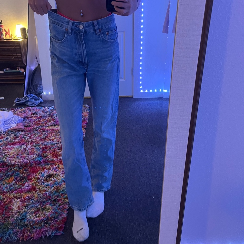 STRAIGHT LEG ZARA JEANS
